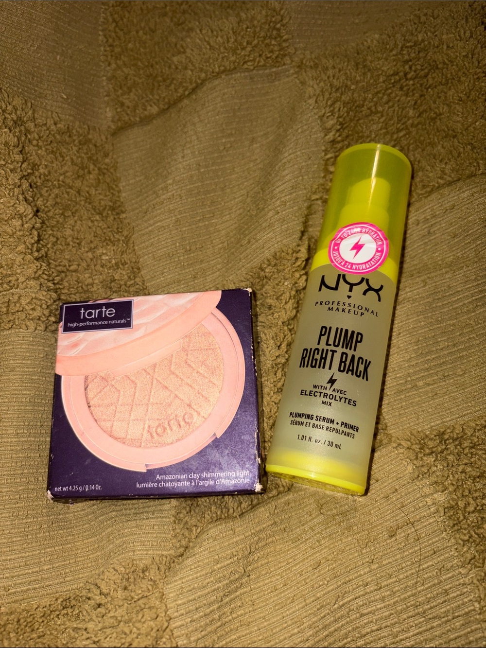 Bundle of Tarte Rose Gold Glow & Plump Right Back Primer.